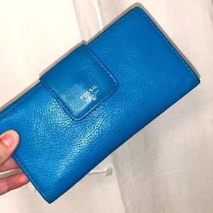 Blue Fossil Genuine Leather Wallet